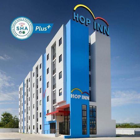 Hop Inn Surin Bagian luar foto